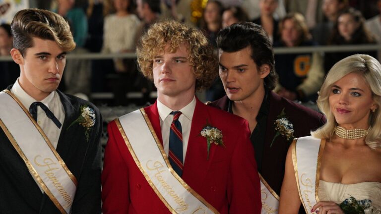 How The Shards Gets Its Vintage 1980s hairstyle with voluminous curls and period-accurate styling
